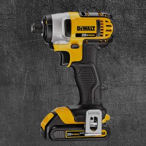 DeWalt DCF885C1 Côté