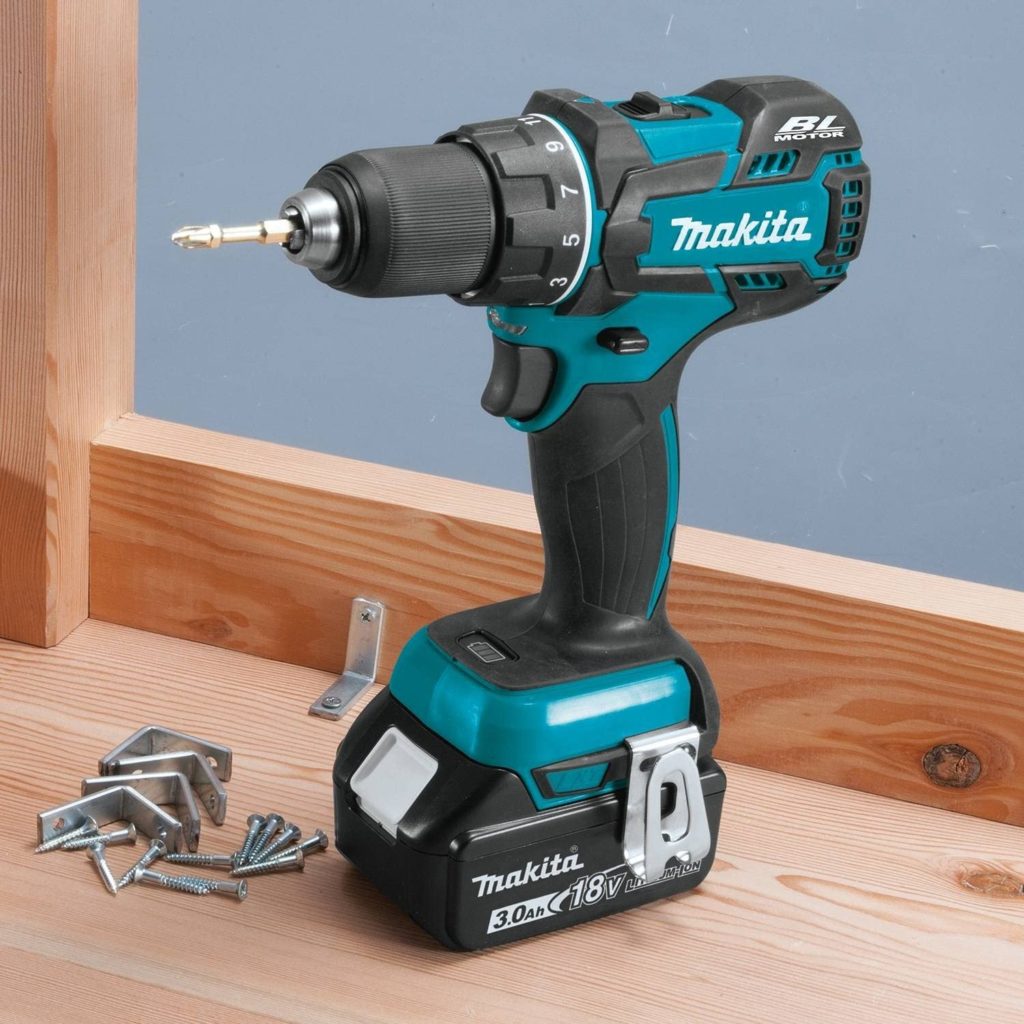 Makita XFD061 Overview