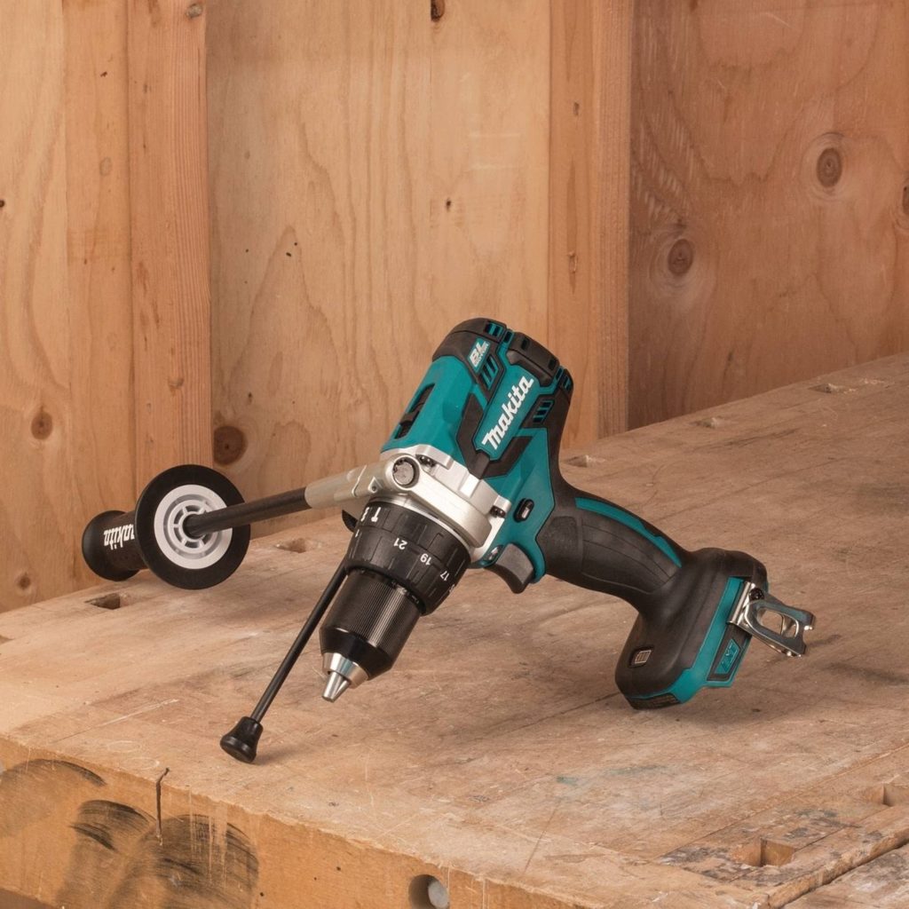 Makita XPH07Z Look